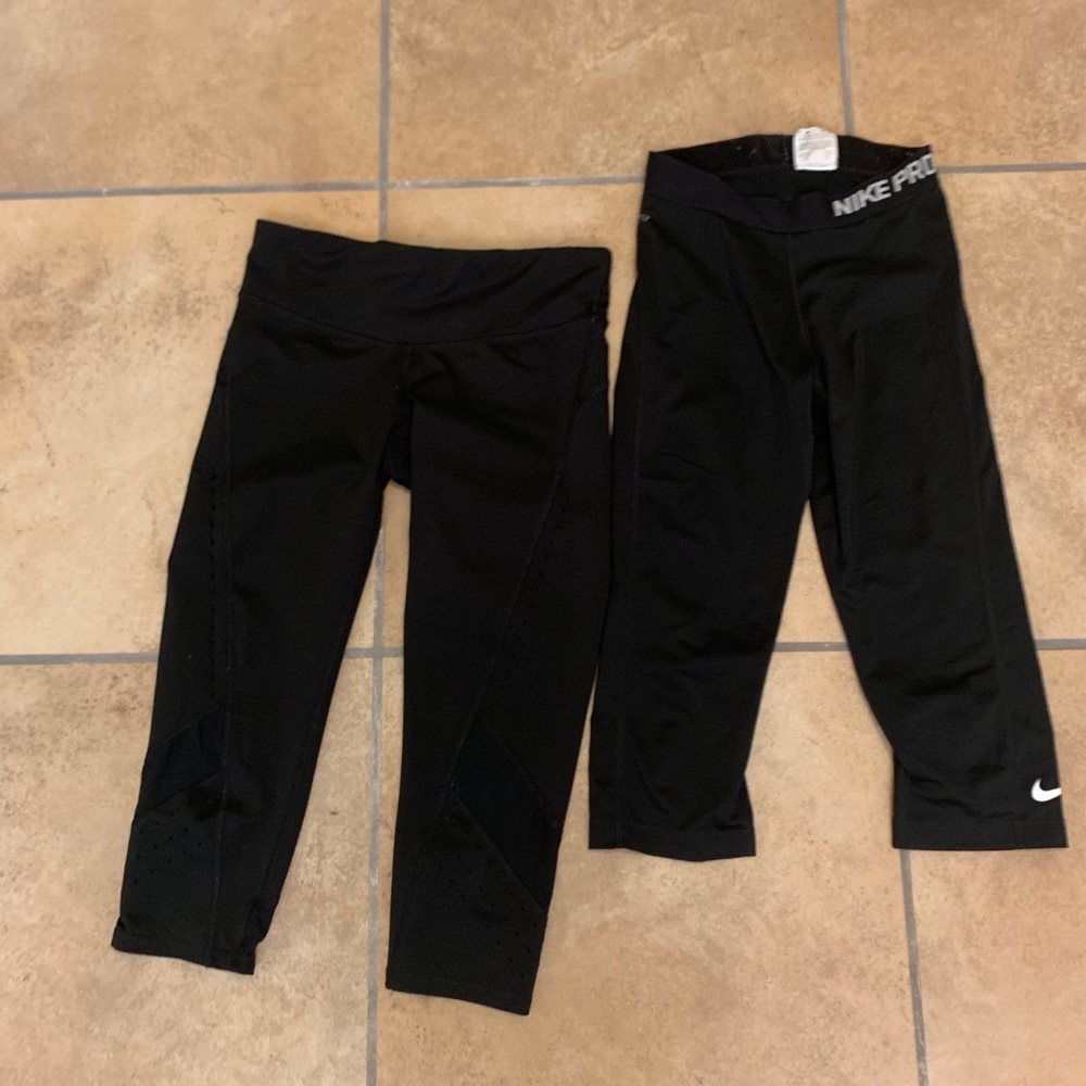 Bundle of two black Capri leggings